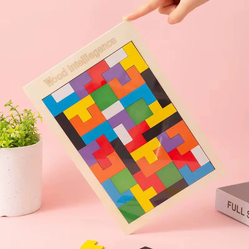 Tangram puzzle